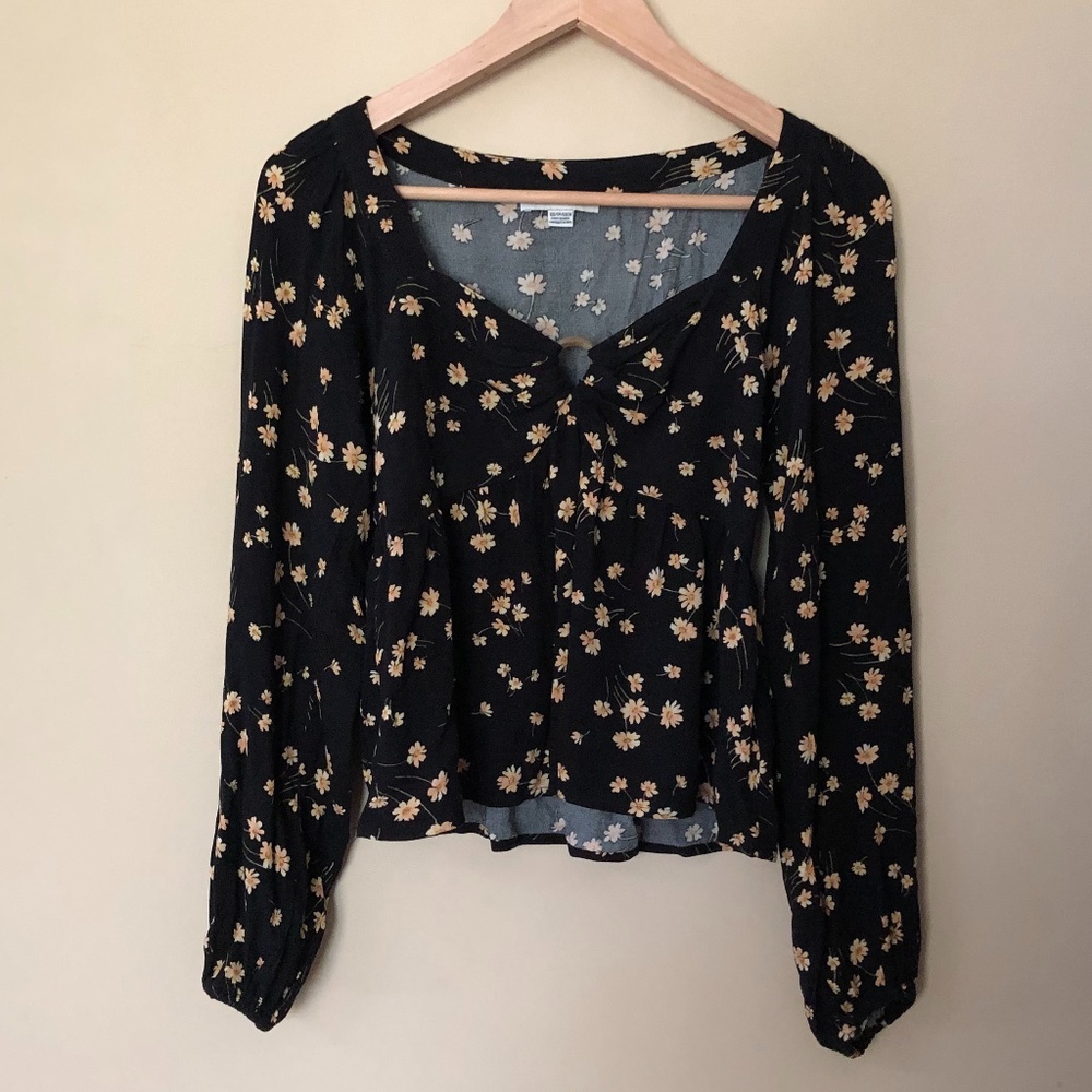 American Eagle Flowy Smocked Floral Blouse